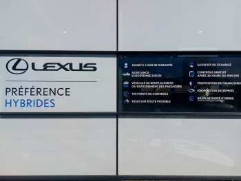 Photo 25 du bon plan LEXUS NX 450h+ 4WD Luxe occasion à 51890 €