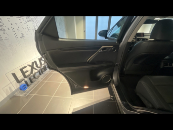 Photo 14 du bon plan LEXUS RX 450hL 4WD Luxe Euro6d-T 15cv occasion à 41900 €