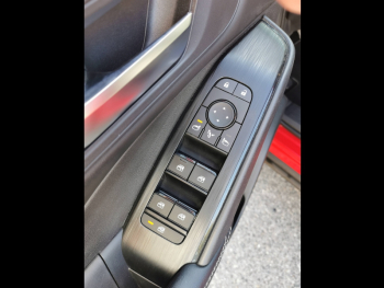 Photo 13 du bon plan NISSAN Qashqai 1.3 Mild Hybrid 140ch Acenta occasion à 20990 €