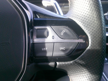 Photo 15 du bon plan PEUGEOT 508 HYBRID 225ch GT Line e-EAT8 10cv occasion à 24900 €