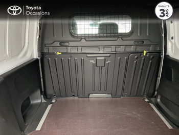 Photo 12 du bon plan TOYOTA PROACE CITY Medium 100 D-4D Business RC23 occasion à 24999 €
