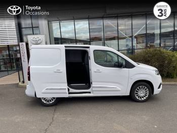 Photo 17 du bon plan TOYOTA PROACE CITY Medium 100 D-4D Business RC23 occasion à 24999 €