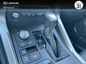 Photo 21 du bon plan LEXUS NX 300h 4WD Luxe Euro6d-T occasion à 29490 €