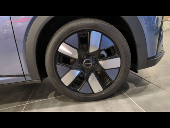 Photo 4 du bon plan BYD Dolphin 204ch - 60,4 kWh Design occasion à 28990 €