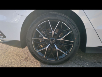 Photo 4 du bon plan BYD Han 517ch - 85 kWh Executive (White/Black/Grey) occasion à 59990 €