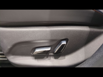Photo 15 du bon plan BYD Dolphin 204ch - 60,4 kWh Comfort occasion à 26990 €