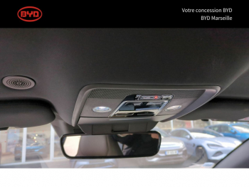 Photo 6 du bon plan BYD Han 517ch - 85 kWh Executive (White/Black/Grey) occasion à 59990 €