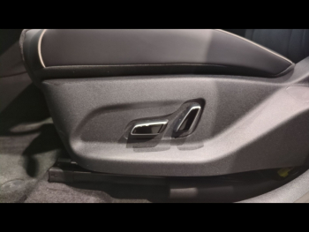 Photo 18 du bon plan BYD Dolphin 204ch - 60,4 kWh Comfort occasion à 26990 €