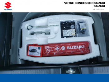 Photo 20 du bon plan SUZUKI Swift 1.2 Dualjet Hybrid 83ch Pack AllGrip occasion à 16780 €
