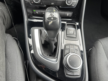Photo 13 du bon plan BMW Série 2 ActiveTourer 225xeA 224ch Business Design occasion à 22390 €