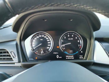 Photo 19 du bon plan BMW Série 2 ActiveTourer 225xeA 224ch Business Design occasion à 22390 €