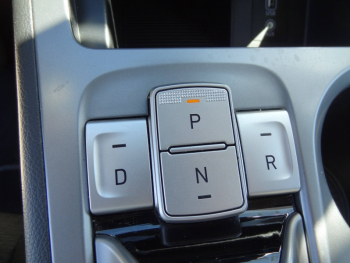 Photo 26 du bon plan HYUNDAI Kona Electric 39kWh - 136ch Intuitive occasion à 17880 €