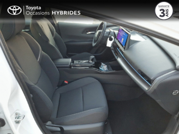 Photo 6 du bon plan TOYOTA Prius Rechargeable 2.0 Hybride Rechargeable 223ch Dynamic occasion à 39490 €