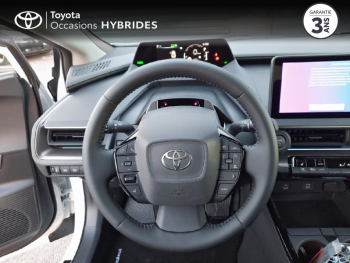 Photo 9 du bon plan TOYOTA Prius Rechargeable 2.0 Hybride Rechargeable 223ch Dynamic occasion à 39490 €