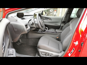 Photo 11 du bon plan TOYOTA Prius Rechargeable 2.0 Hybride Rechargeable 223ch Dynamic occasion à 39490 €