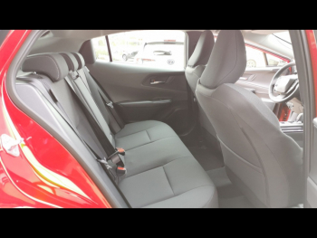 Photo 14 du bon plan TOYOTA Prius Rechargeable 2.0 Hybride Rechargeable 223ch Dynamic occasion à 39490 €