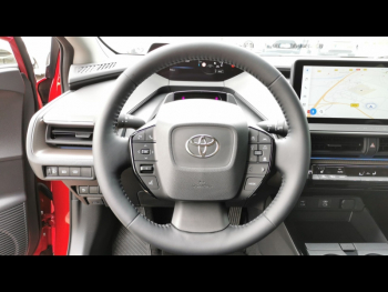 Photo 18 du bon plan TOYOTA Prius Rechargeable 2.0 Hybride Rechargeable 223ch Dynamic occasion à 39490 €