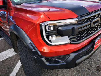Photo 3 du bon plan FORD Ranger VUL 3.0 EcoBoost V6 292ch Stop&Start Double Cabine Raptor BVA10 occasion à 72880 €