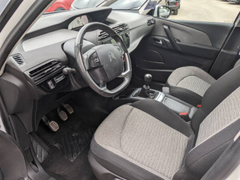 Photo 4 du bon plan CITROEN C4 Picasso PureTech 130ch Feel S&S occasion à 10900 €