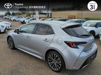 Photo 2 du bon plan TOYOTA Corolla 1.8 140ch Design MY23 occasion à 30990 €