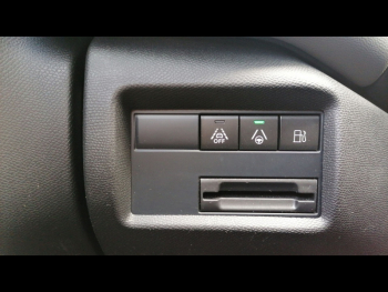 Photo 31 du bon plan CITROEN C5 Aircross Hybrid 225ch Shine Pack e-EAT8 occasion à 22790 €