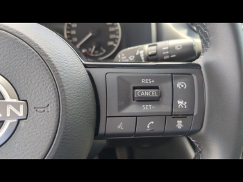 Photo 18 du bon plan NISSAN Qashqai e-POWER 190ch Business Edition 2022 occasion à 31900 €