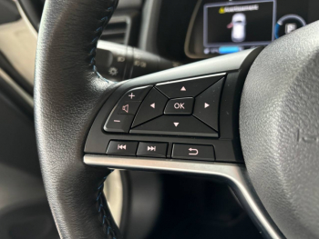 Photo 12 du bon plan NISSAN Leaf 150ch 40kWh Acenta occasion à 12690 €