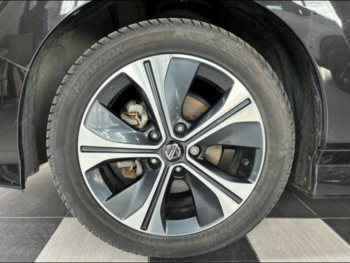Photo 5 du bon plan NISSAN Leaf 150ch 40kWh N-Connecta 19 occasion à 14190 €