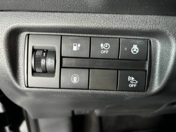 Photo 7 du bon plan NISSAN Leaf 150ch 40kWh N-Connecta 19 occasion à 14190 €