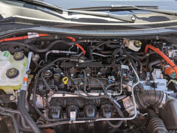 Photo 21 du bon plan FORD Kuga 2.5 Duratec 190ch FHEV E85 ST-Line X BVA occasion à 35450 €
