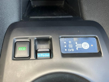 Photo 19 du bon plan NISSAN Leaf 150ch 40kWh Acenta 19.5 occasion à 15890 €
