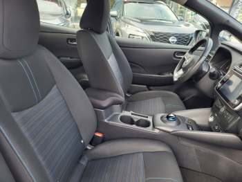 Photo 5 du bon plan NISSAN Leaf 150ch 40kWh Acenta 21 occasion à 14790 €