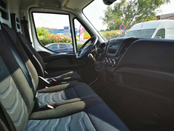 Photo 3 du bon plan IVECO Daily 35C Fg 35C14 V12 occasion à 19990 €