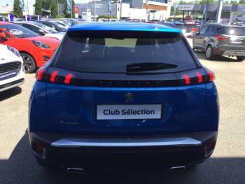 Photo 4 du bon plan PEUGEOT 2008 1.2 PureTech 130ch S&S Style occasion à 15890 €