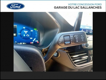 Photo 29 du bon plan FORD Kuga 2.5 Duratec 225ch PHEV ST-Line X BVA occasion à 31990 €