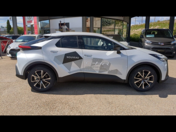 Photo 5 du bon plan TOYOTA C-HR 1.8 140ch Design occasion à 33290 €