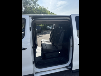 Photo 8 du bon plan PEUGEOT Expert 2.0 BlueHDi 150ch S&S Long 9 places occasion à 23980 €