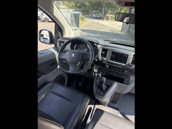 Photo 12 du bon plan PEUGEOT Expert 2.0 BlueHDi 150ch S&S Long 9 places occasion à 23980 €