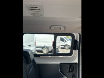 Photo 16 du bon plan PEUGEOT Expert 2.0 BlueHDi 150ch S&S Long 9 places occasion à 23980 €