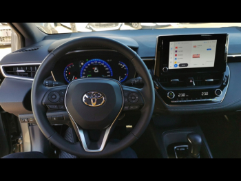 Photo 16 du bon plan TOYOTA Corolla 1.8 140ch Design MY24 occasion à 31990 €