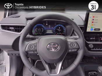 Photo 17 du bon plan TOYOTA Corolla 1.8 140ch Design MY24 occasion à 31990 €