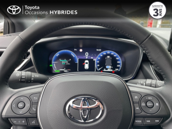 Photo 18 du bon plan TOYOTA Corolla 1.8 140ch Design MY24 occasion à 31990 €