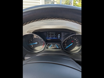 Photo 11 du bon plan FORD Kuga 1.5 EcoBoost 150ch Vignale occasion à 18990 €
