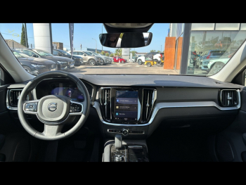 Photo 4 du bon plan VOLVO V60 T6 AWD 253+145ch Plus Style Dark Geartronic 8 occasion à 54900 €