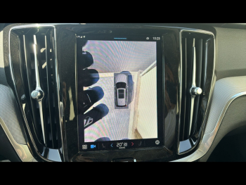Photo 13 du bon plan VOLVO V60 T6 AWD 253+145ch Plus Style Dark Geartronic 8 occasion à 54900 €