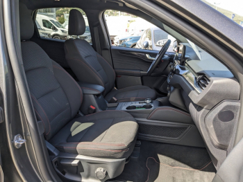 Photo 18 du bon plan FORD Kuga 2.5 Duratec 225ch PHEV ST-Line BVA occasion à 29900 €