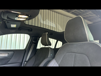 Photo 11 du bon plan VOLVO C40 Recharge Twin 408ch Ultimate AWD occasion à 49990 €