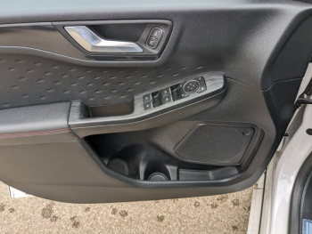 Photo 5 du bon plan FORD Kuga 2.5 Duratec 190ch FHEV ST-Line Business BVA occasion à 26900 €