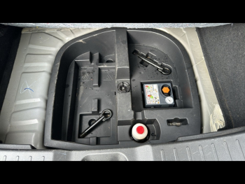 Photo 14 du bon plan NISSAN Juke 1.0 DIG-T 114ch N-Connecta DCT 2021 occasion à 18990 €