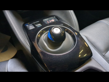 Photo 13 du bon plan NISSAN Leaf 150ch 40kWh Tekna 2018 occasion à 16600 €
